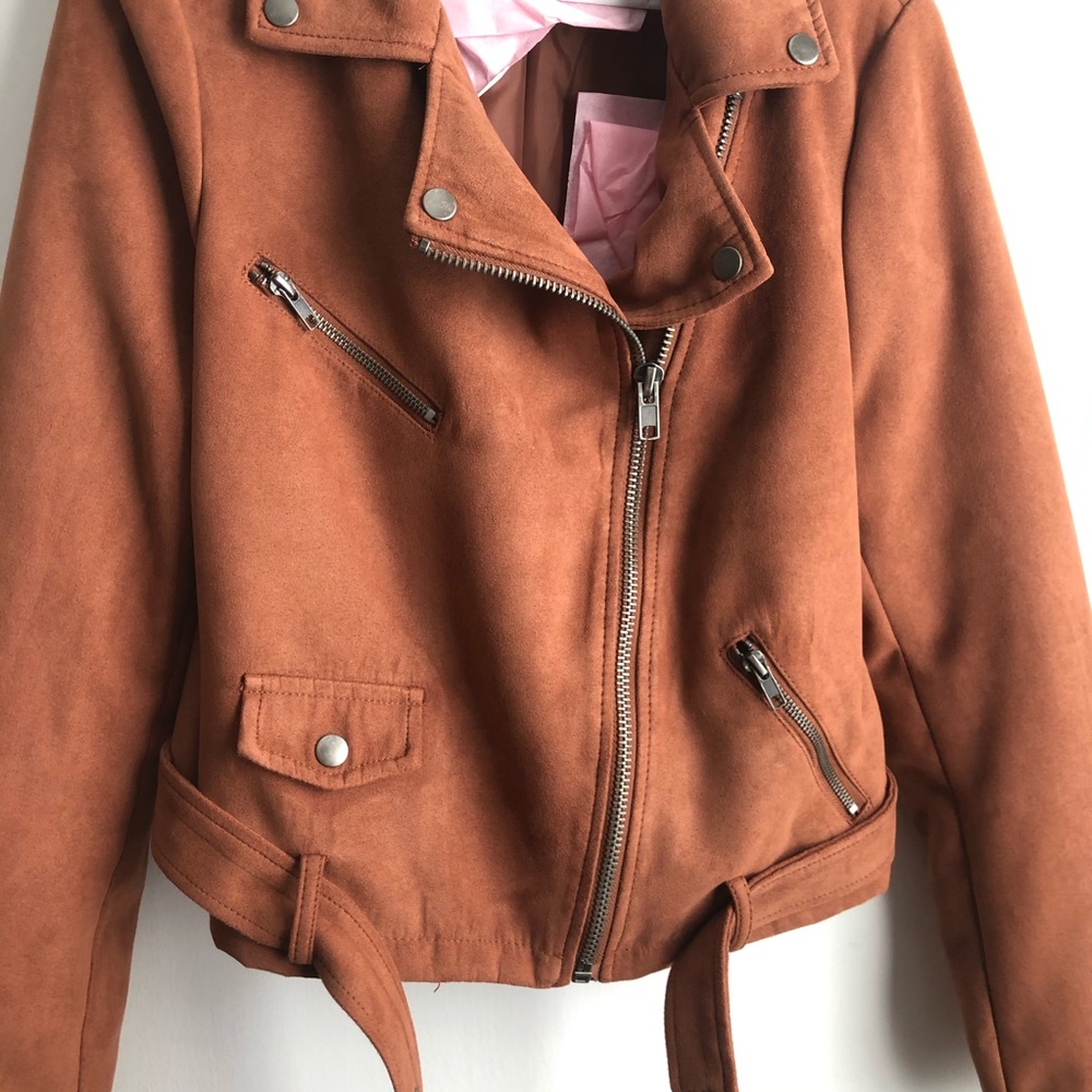 Motto Jacket - Picture 3 of 7
